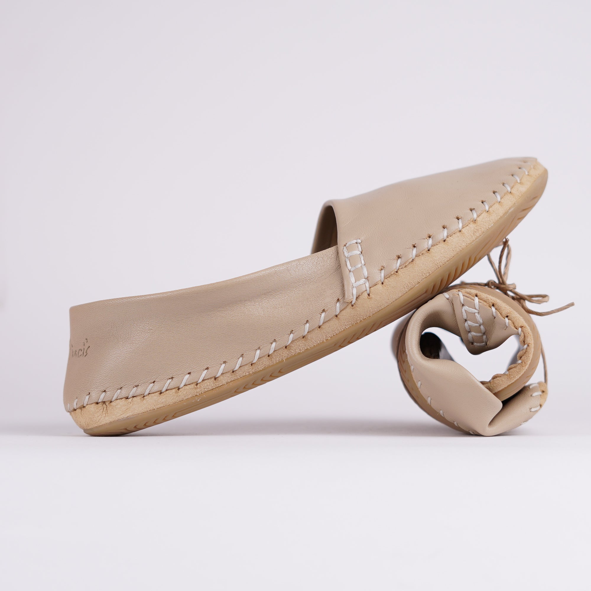 ANUKI beige Damen - Barefoot Mokassin