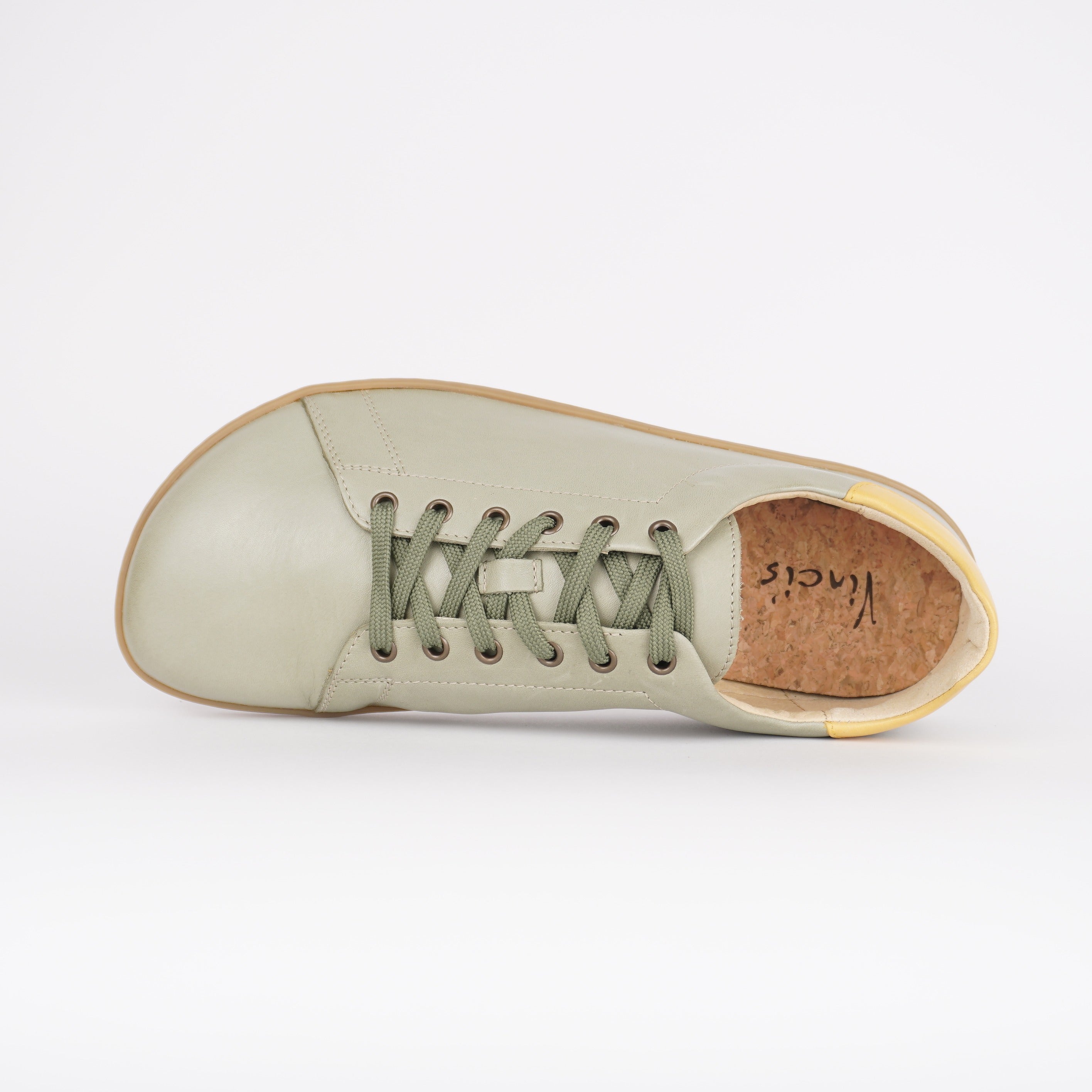 Barfußsneaker in Glattleder jade (jadegrün), seitlich liegend